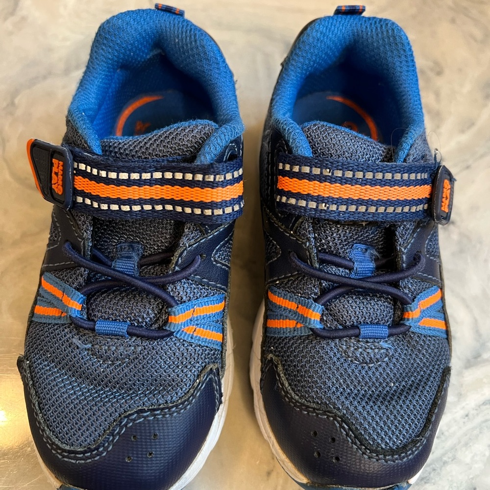 Stride Rite M2P Toddler Sneakers sz 8.5, 1 blue( AVAILABLE),$12